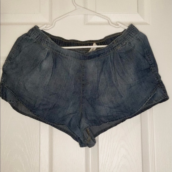 Bluenotes Baggy Blue Jean Shorts - Picture 4 of 5